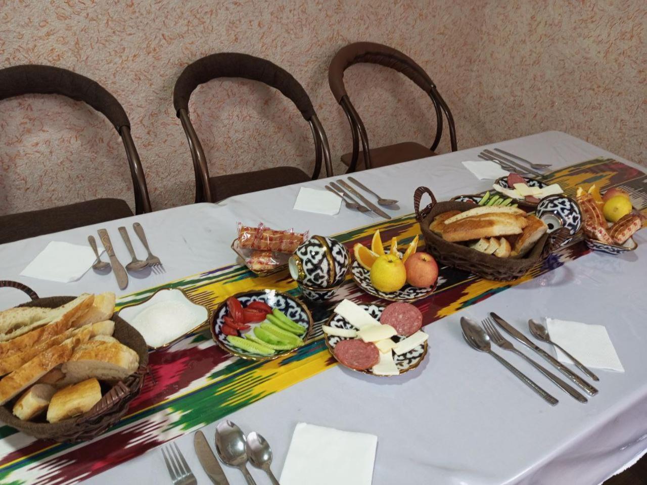 Sohibqiron Boutique Hotel Buxoro Luaran gambar